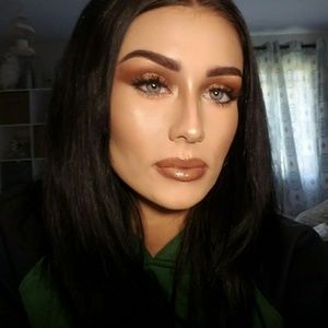 Meet your Posher, Sierra